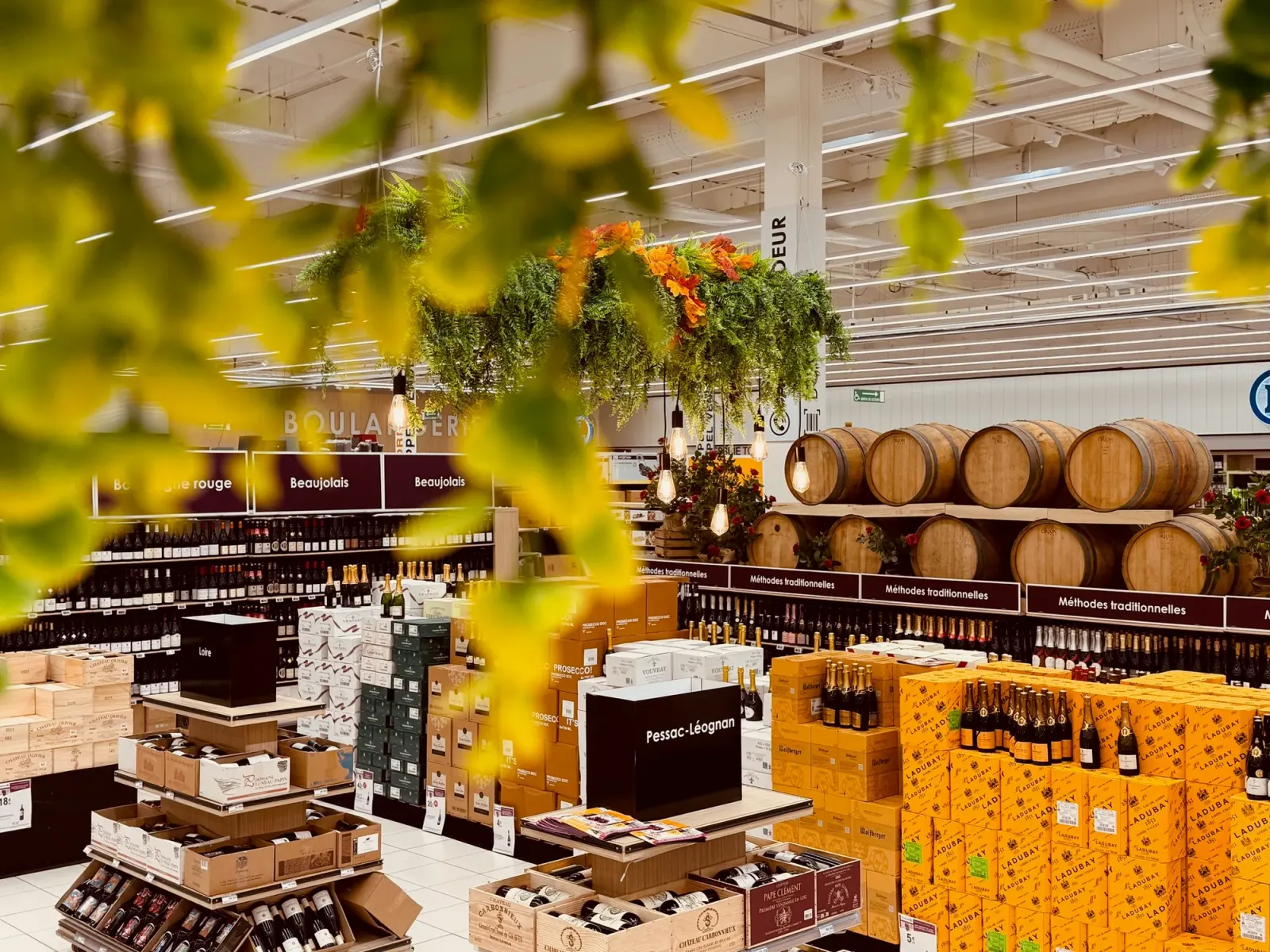 Décor Foire aux vins 2026 : tonneaux et suspensions végétales Foire aux vins - Nectar