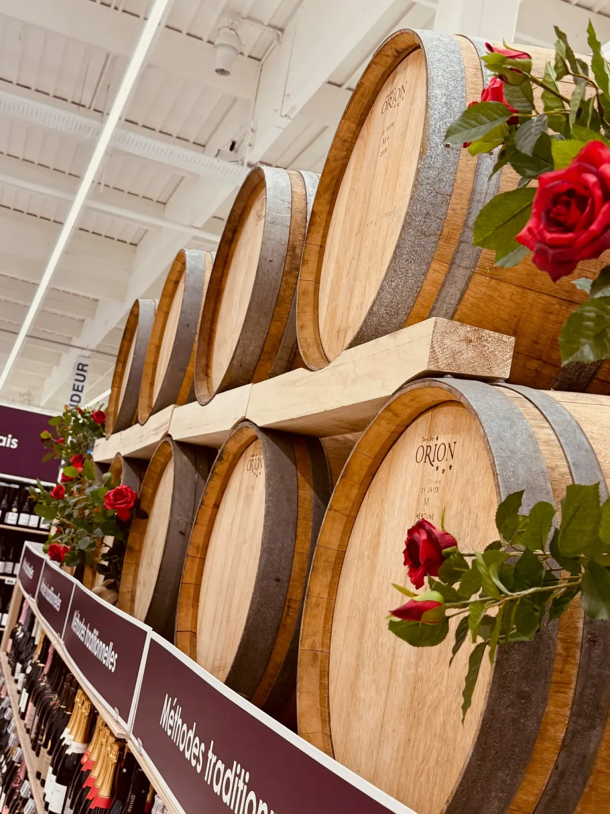 Décor Foire aux vins 2026 : tonneaux et suspensions végétales Foire aux vins - Nectar