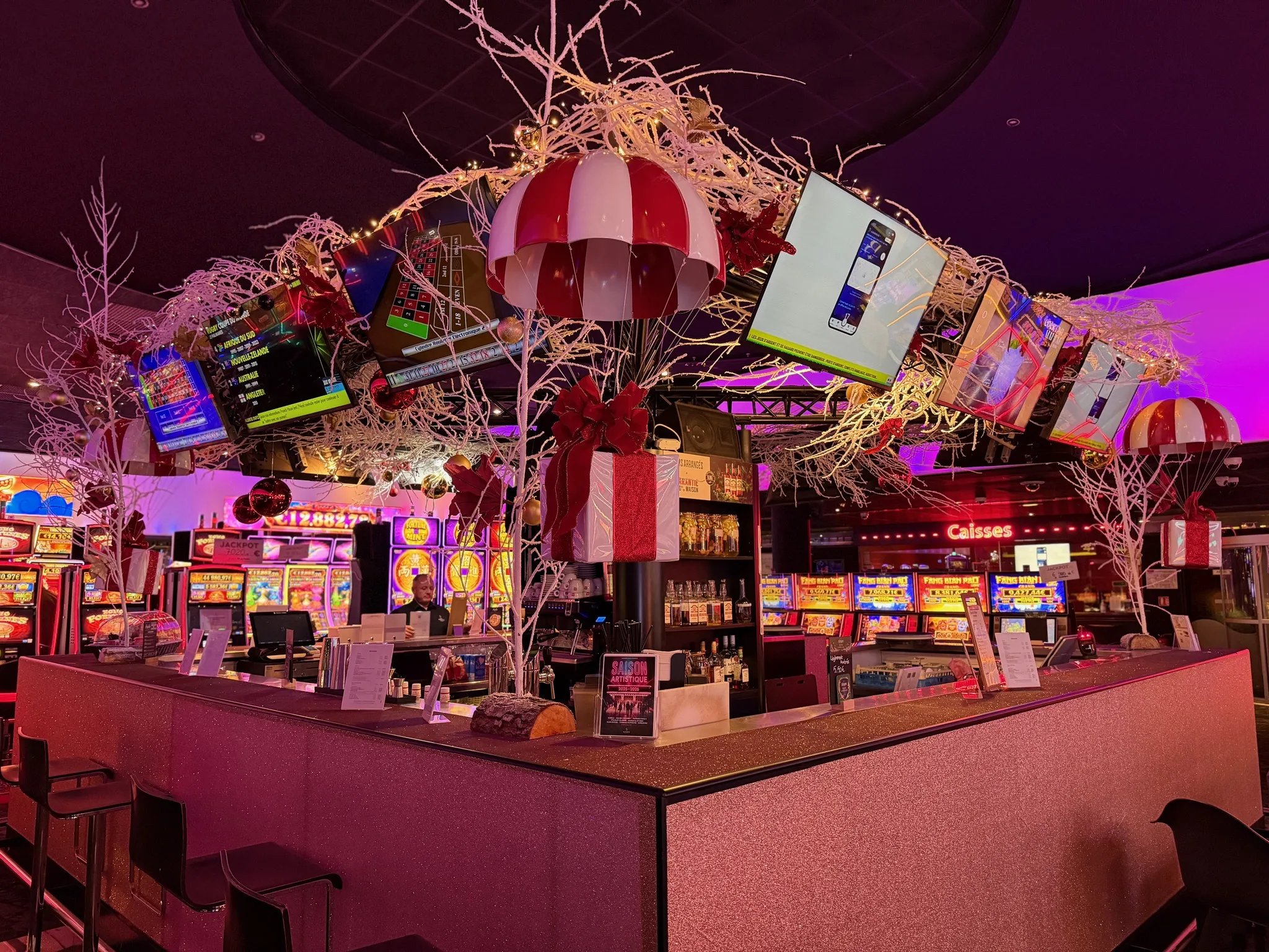 Décoration Noël — Casino Barrière Bordeaux 2025