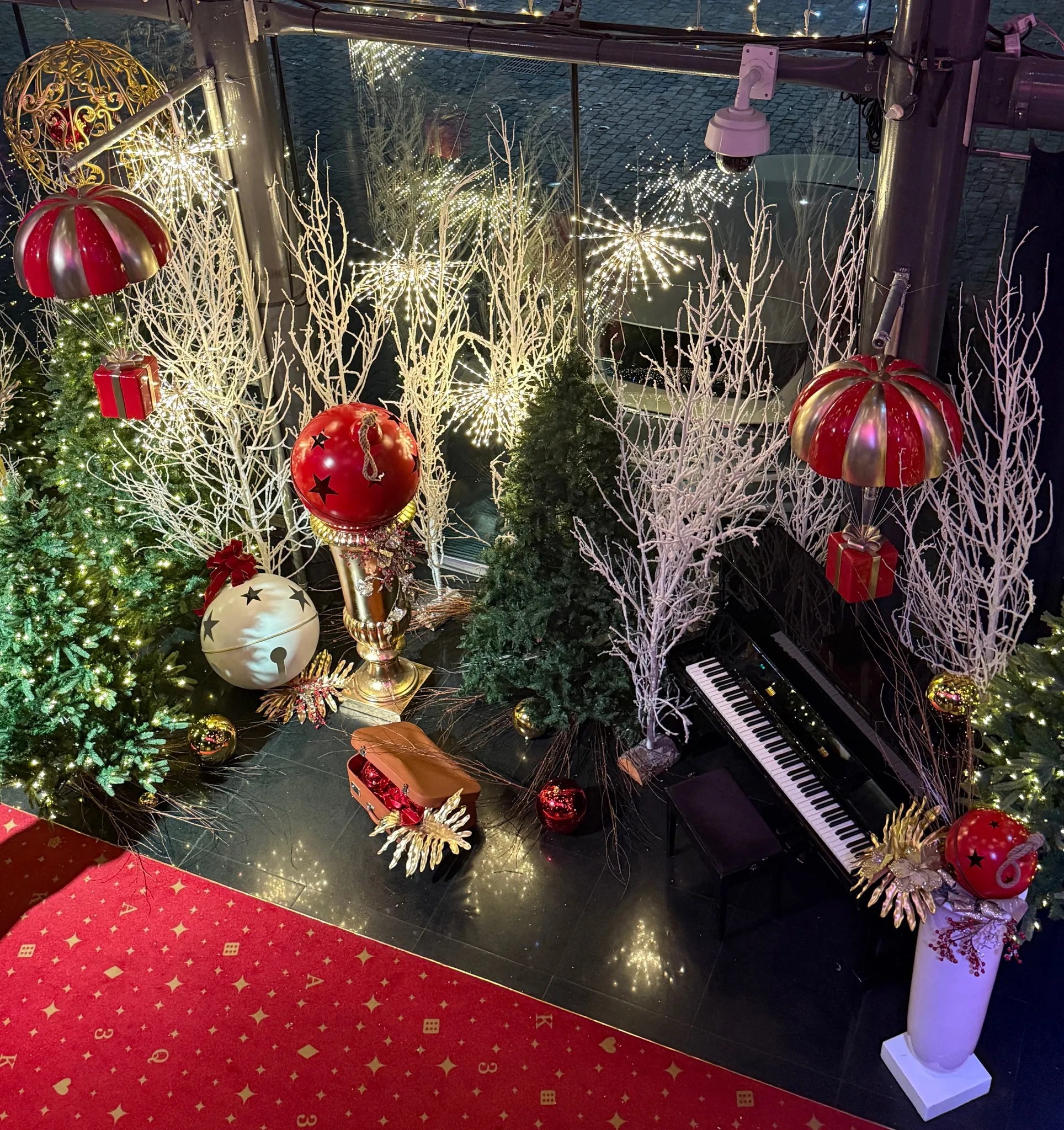 Décoration Noël — Casino Barrière Enghien-les-bains