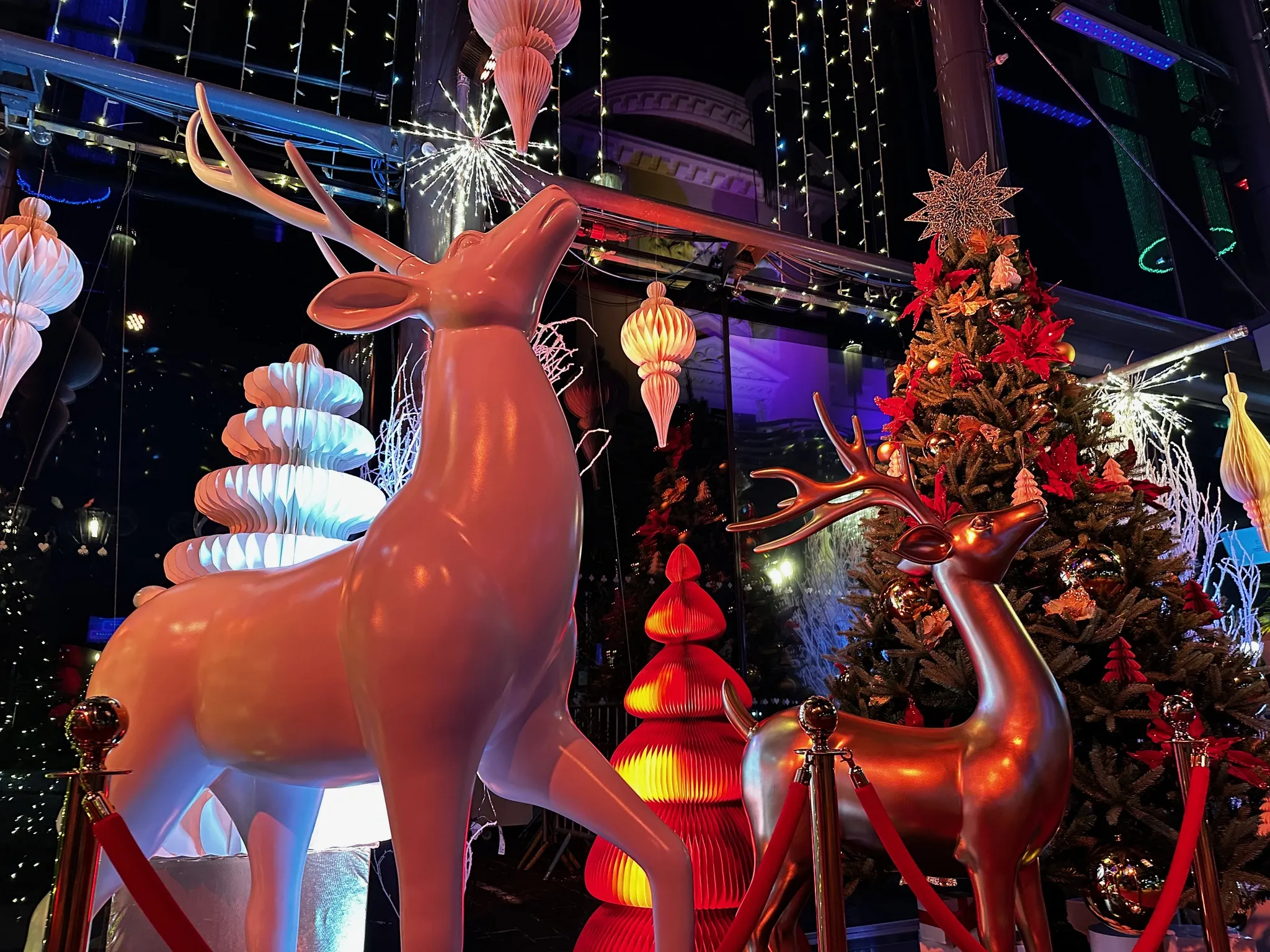 Décoration Noël — Casino Barrière Enghien-les-bains