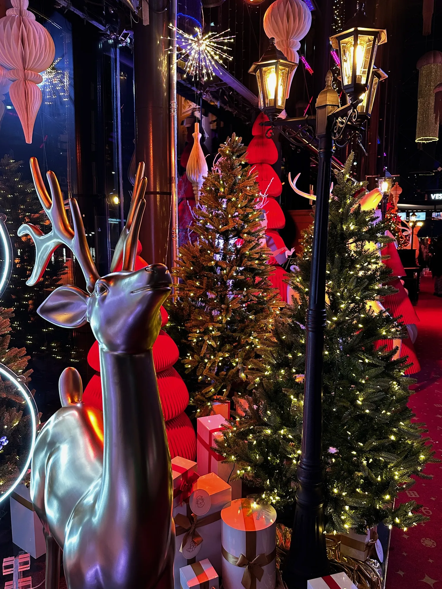 Décoration Noël — Casino Barrière Enghien-les-bains