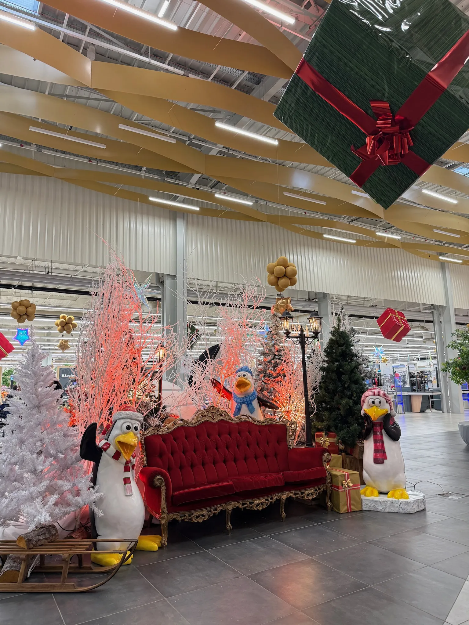 Décoration Noël — Leclerc de Jonzac 2025